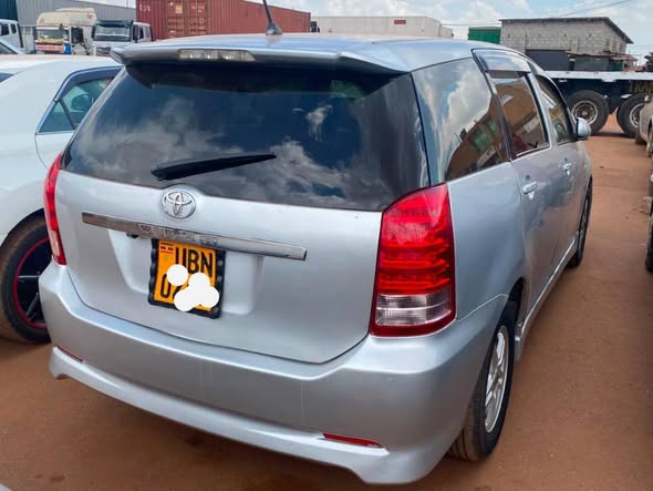 A picture of TOYOTA WISH