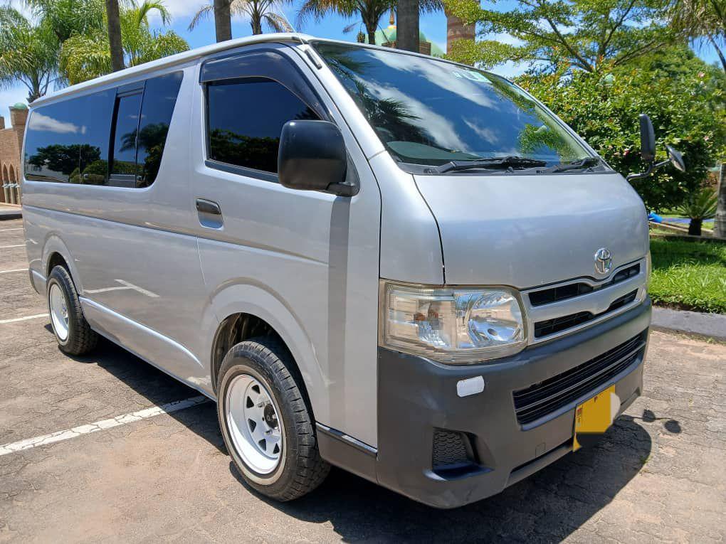 used toyota hiace