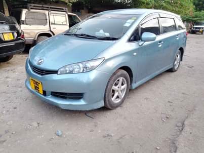 A picture of TOYOTA WISH