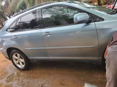 A picture of Rx350 in 330 body Aba Abia state Pure first body