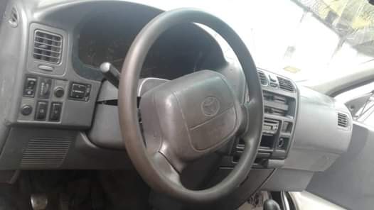 A picture of Distress sales alert alert Toyota hiace bus Engine Gear New
