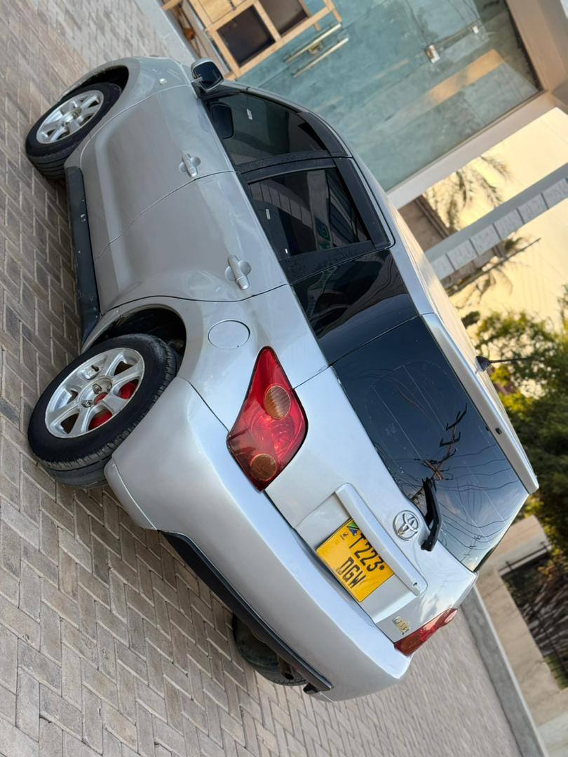 A picture of TOYOTA IST 0685044002