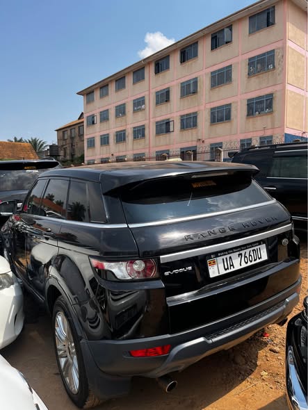 A picture of RANGE ROVER EVOQUE