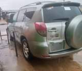 A picture of 2006 TOYOTA RAV4