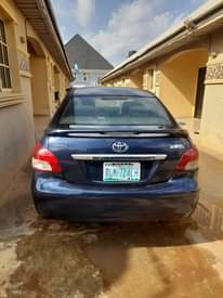 A picture of Toyota yaris 2008 model automatic drive