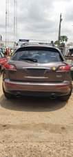A picture of Infiniti fx35 08