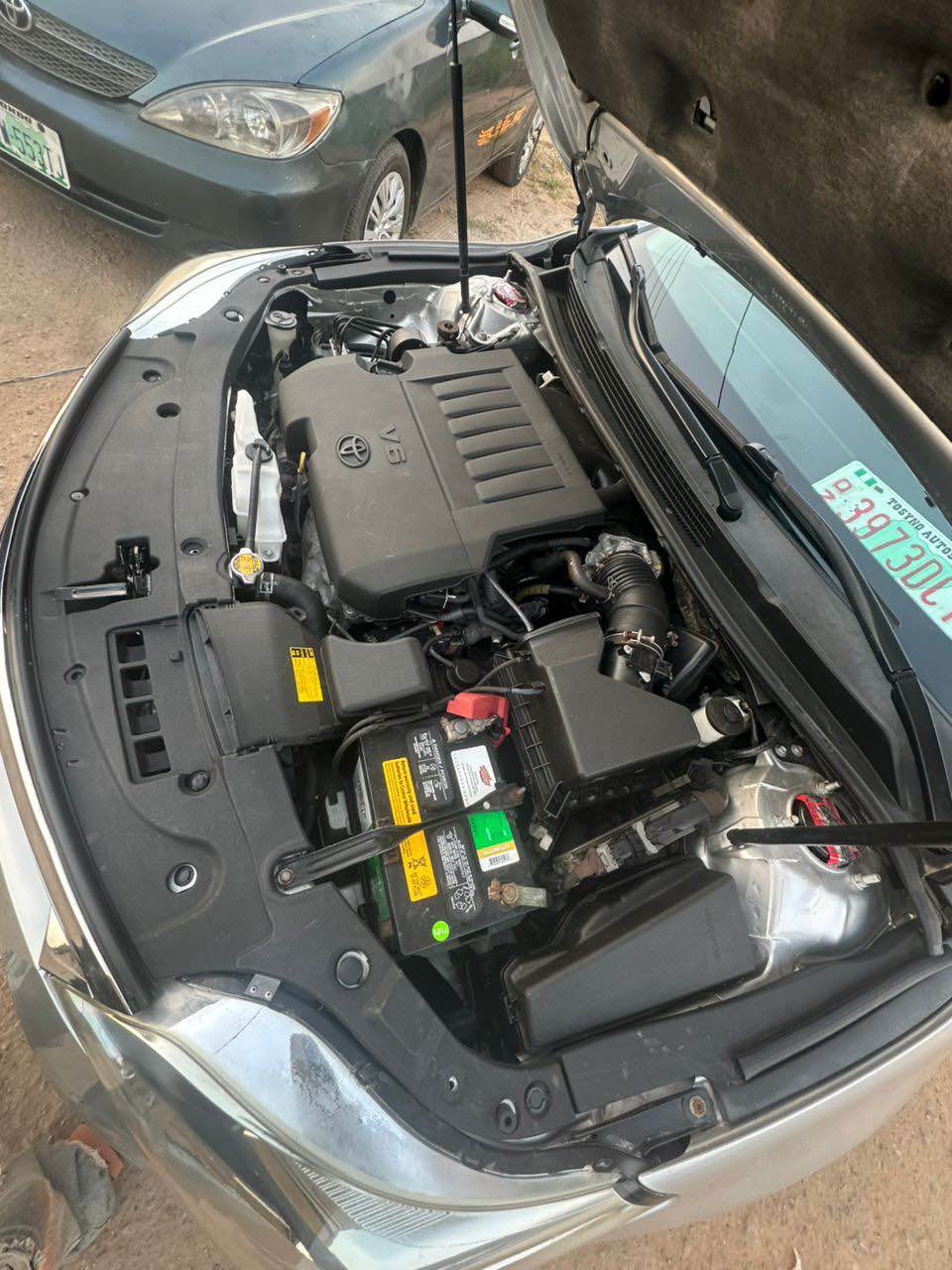A picture of Toyota Avalon 2014