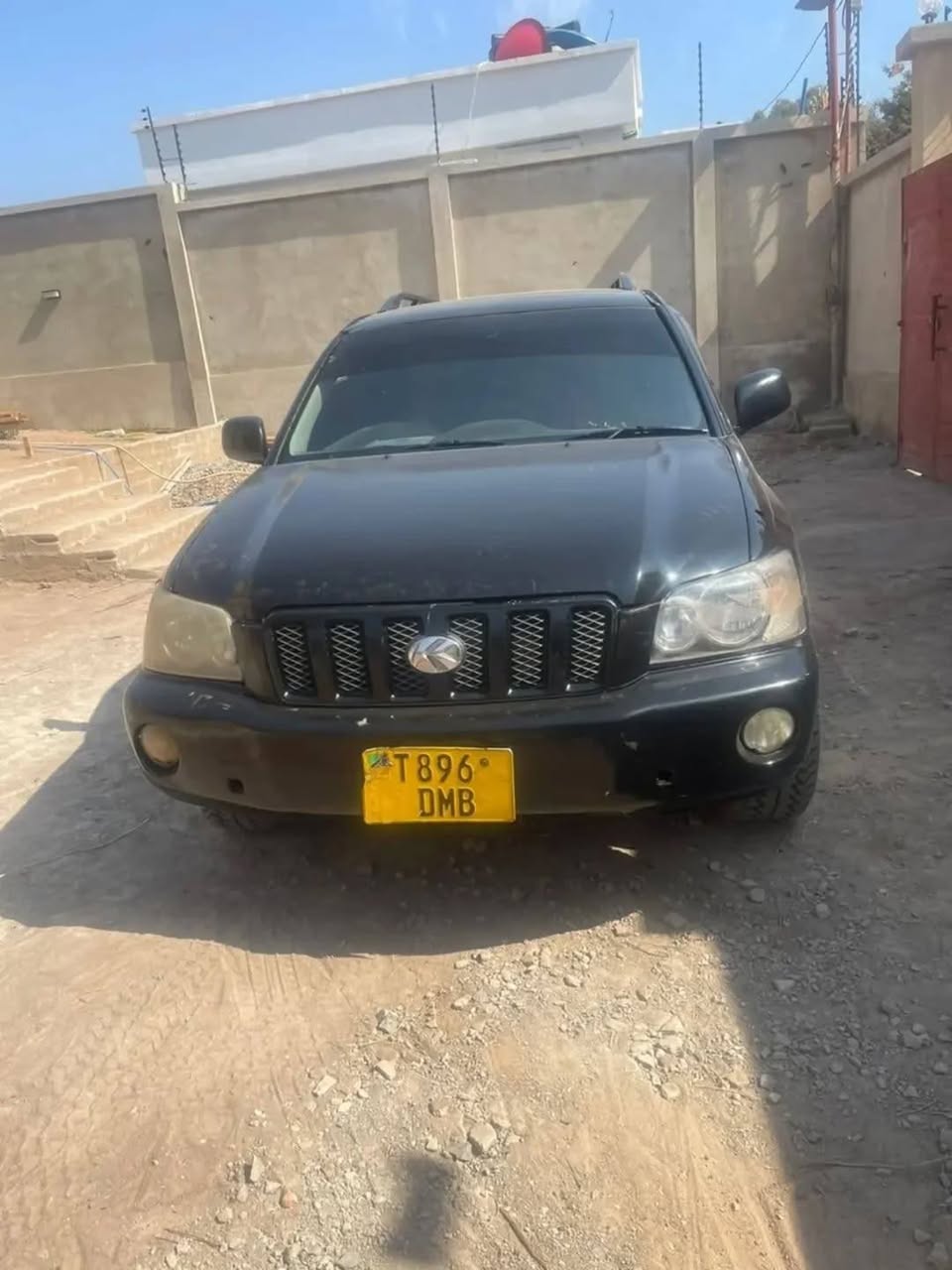A picture of Toyota kluger 11.8 million IPO MWANZA Automatic Petrol 0744989584