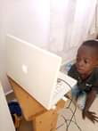 A picture of Nauza laptop piga 0694055238