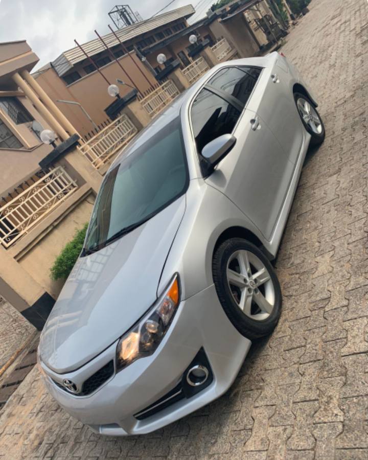 A picture of Foreign Used Toyota Camry Spider