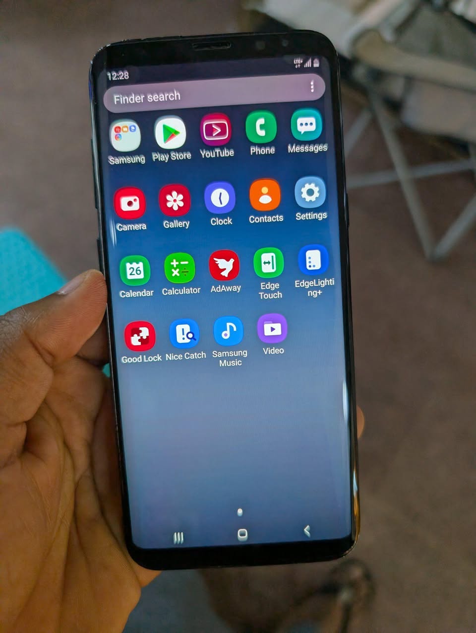 A picture of Samsung S8 plus 128gb