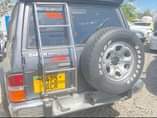 A picture of NISSAN SAFARI