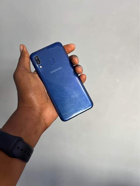 samsung a20
