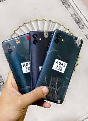 A picture of SAMSUNG FROM KOREA OG BEI SAWA NA BURE WAHI CHAP