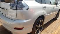 A picture of Harrier kawundo Model 2010 2 4cc Color white Petrol 67m