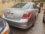 A picture of Honda Accord 2008 Silver Accident free first body 4 plugs