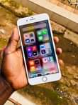 A picture of iPhone 7 Plus at 400k