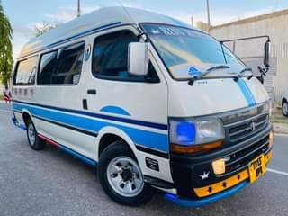 A picture of TOYOTA HIACE