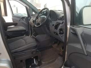 A picture of Tokunbo Benz VITO 115 CDi selling out as an awoof