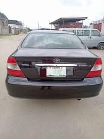 A picture of Toyota Camry 2 4