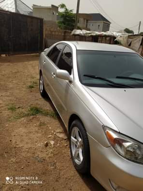 A picture of Toyota camry 04 Ac wrking Buy and drive 07037750476 09133324056