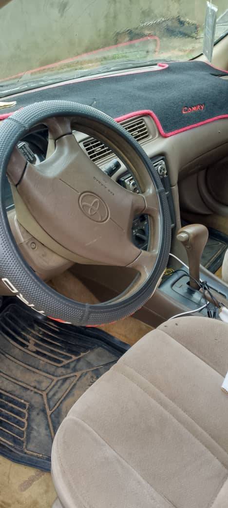 A picture of Toyota pencil light