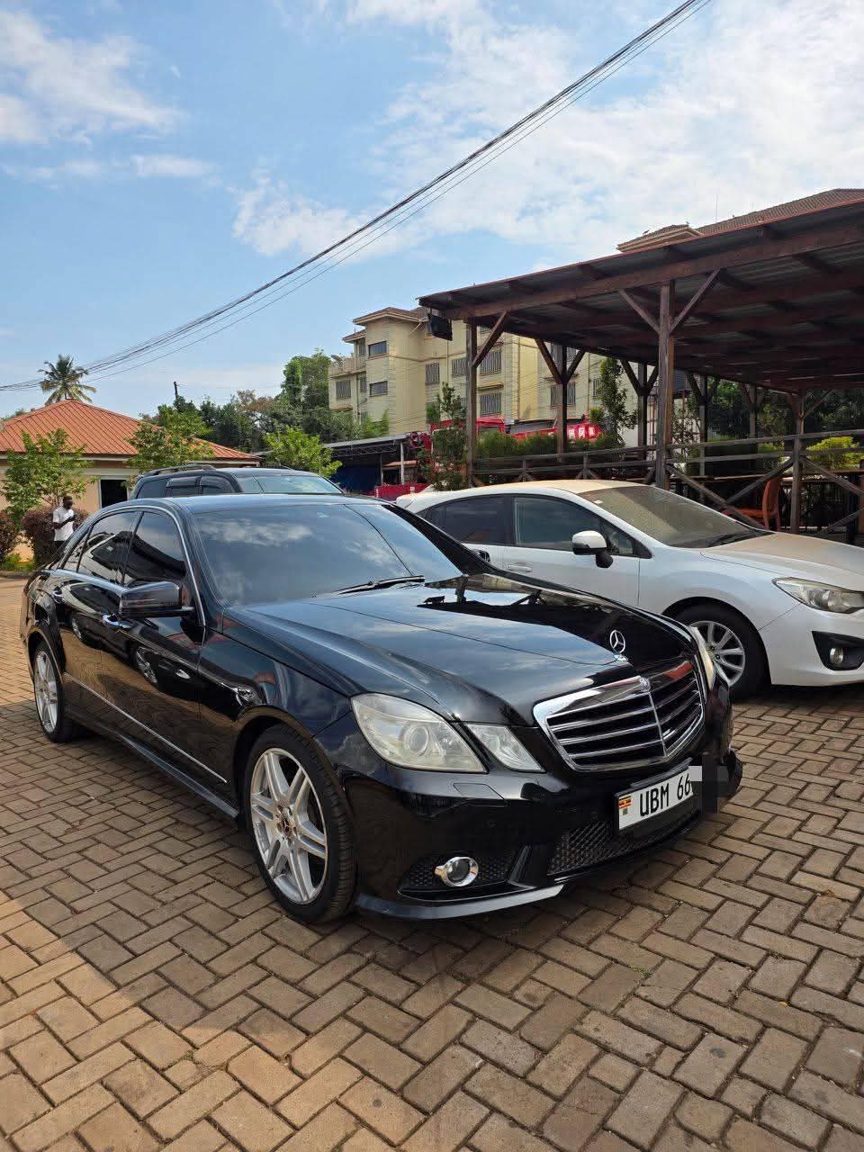 A picture of 2010 Mercedes Benz e class