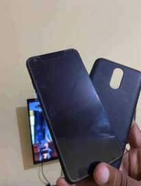 A picture of LG Q7
