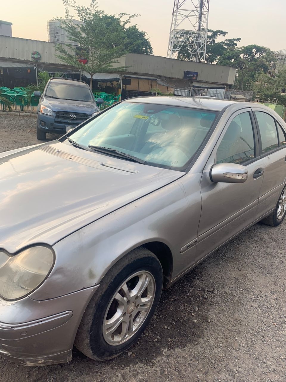 A picture of Car