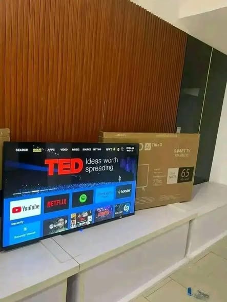 A picture of Beans New Smart 50 inches LG TV