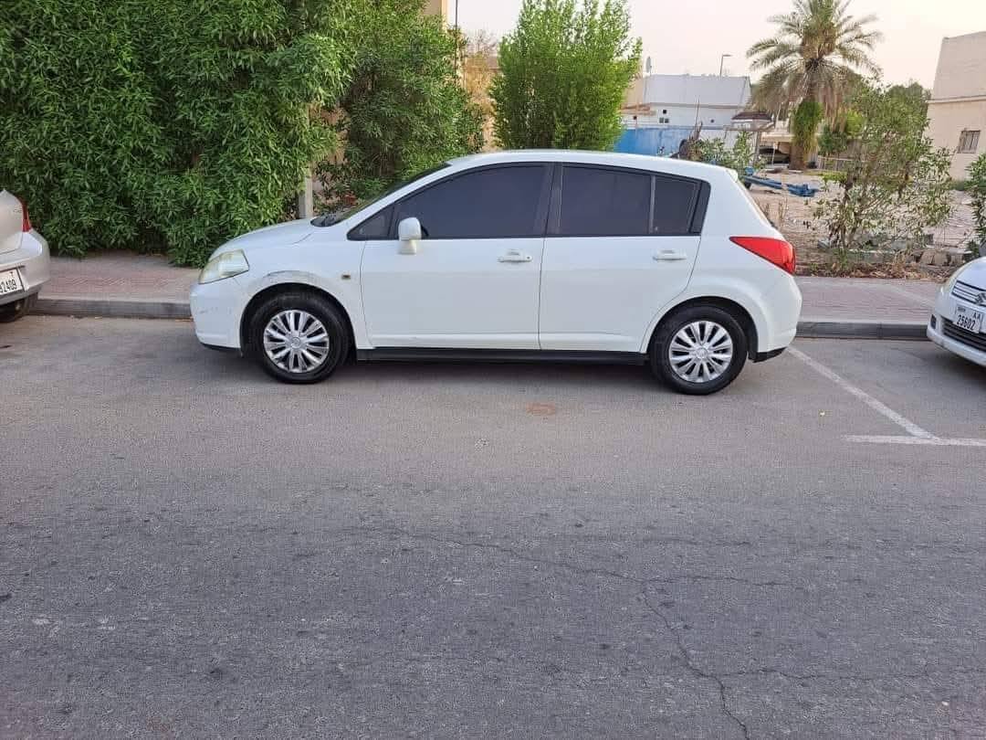 A picture of Nissan tida for sell model 2006 For more details contactme