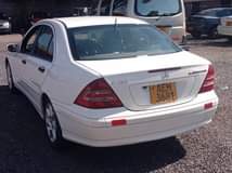 classifieds/cars mercedes