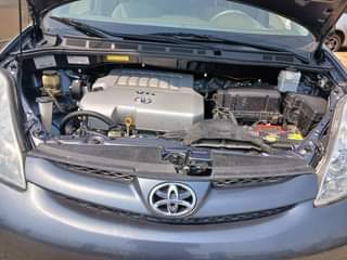 A picture of 2008 Toyota Sienna LE