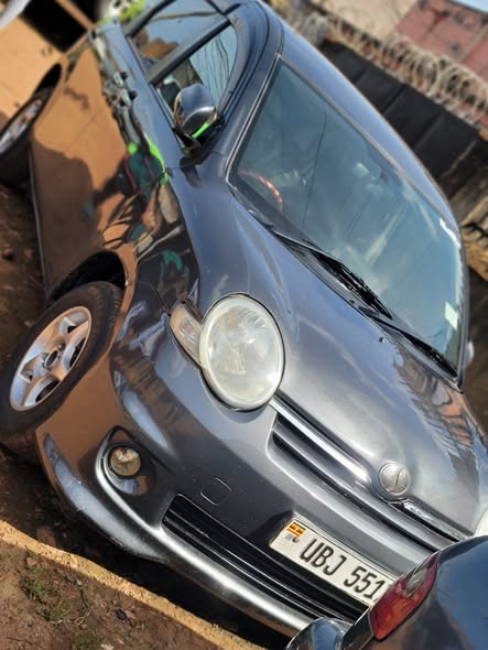 A picture of Toyota sienta