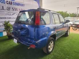 A picture of Honda CR V