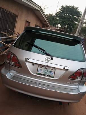 A picture of Distressor Lexus 300 Buy and drive Price 2 5m Location