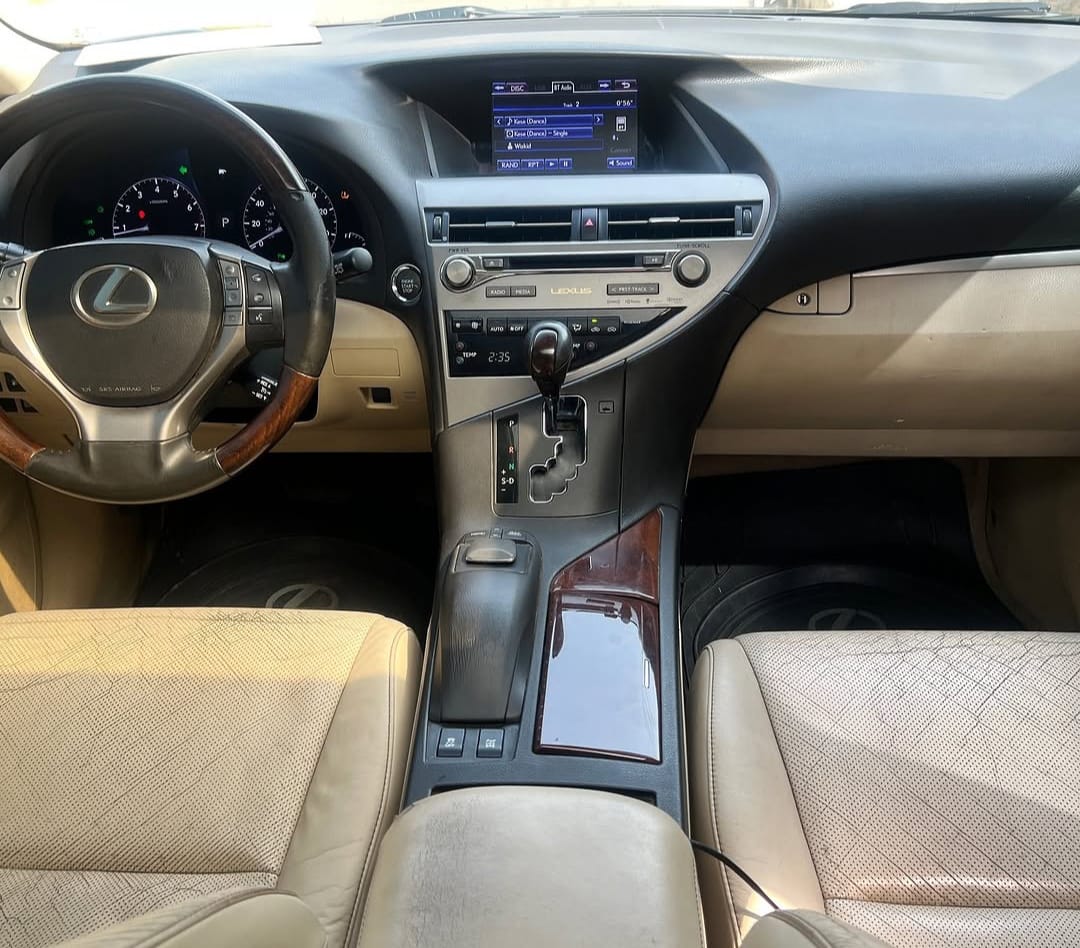 A picture of 2013 LEXUS RX350
