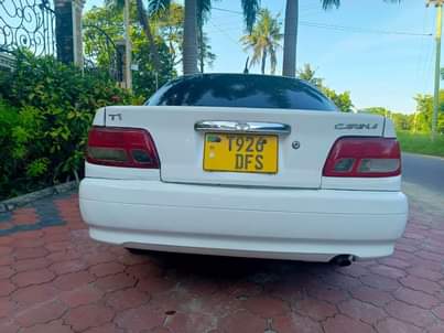 A picture of TOYOTA CARINA TI