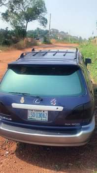 A picture of Everthing intact Rx300 Engine Gear A C Excellence Onitsha Anambra
