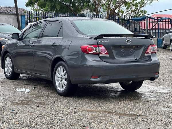A picture of QUICK SALE A Neatly Used Toyota Corolla Le 2011 Model