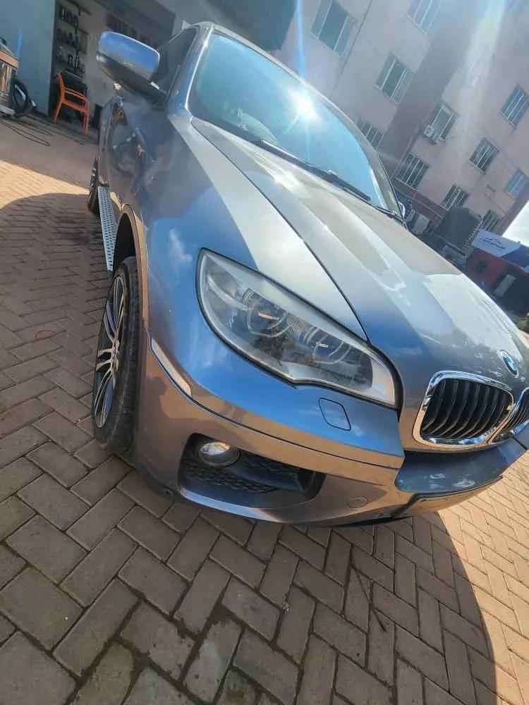 A picture of X6