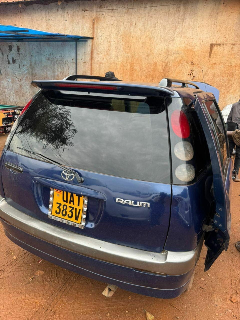 used toyota raum
