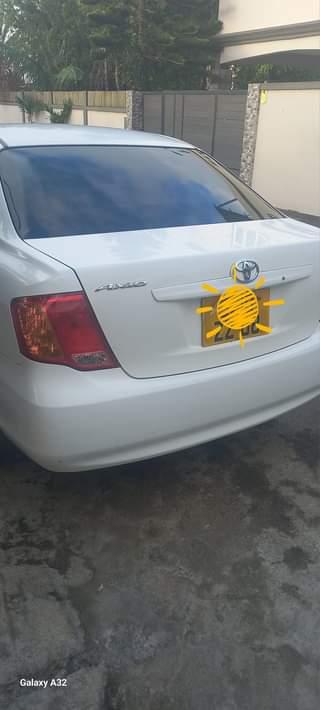 used toyota axio