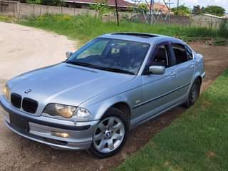 bmw 320i