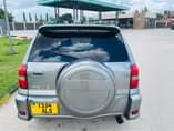 A picture of Toyota Rav 4 Kill Time Gari Kali mno