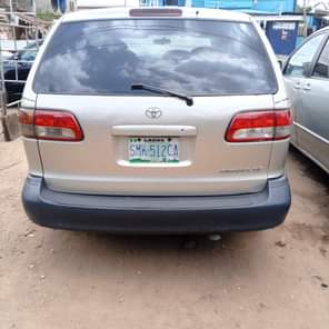 A picture of Neatly used Toyota sienna for sale in a very good
