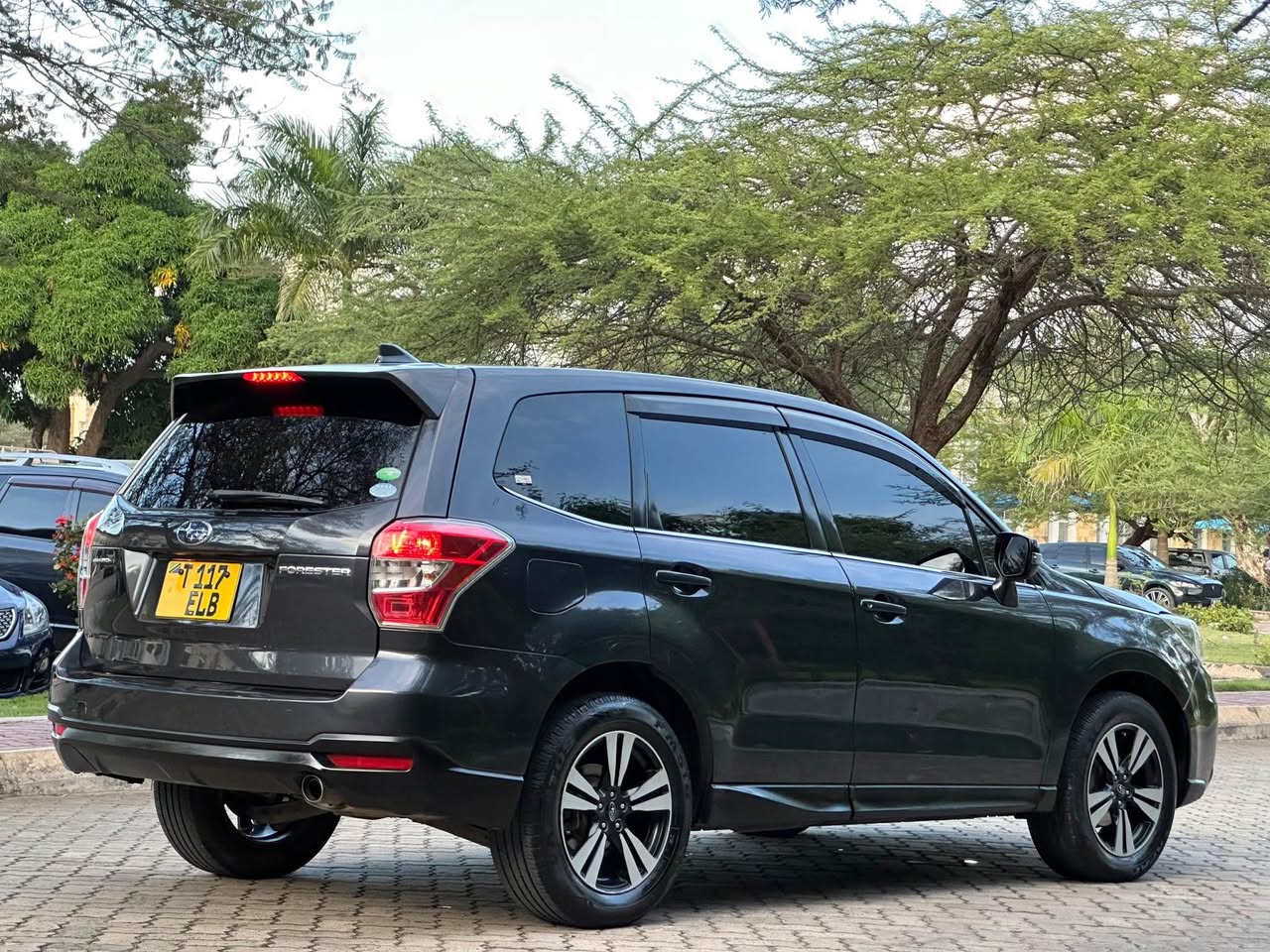 A picture of SUBARU FORSETER SJ5