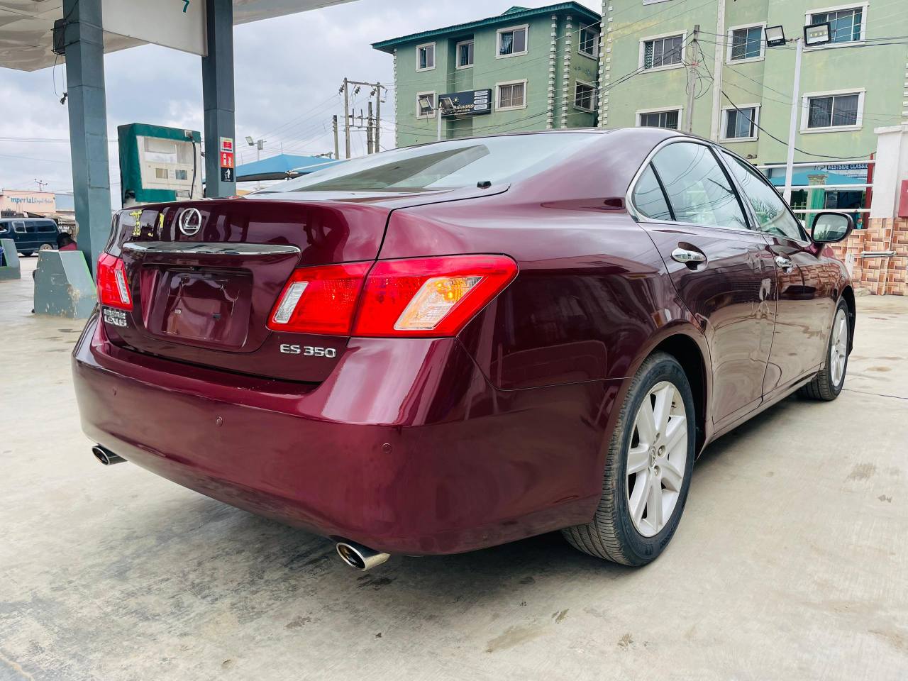 A picture of Direct Toks 08 model Lexus Es 350