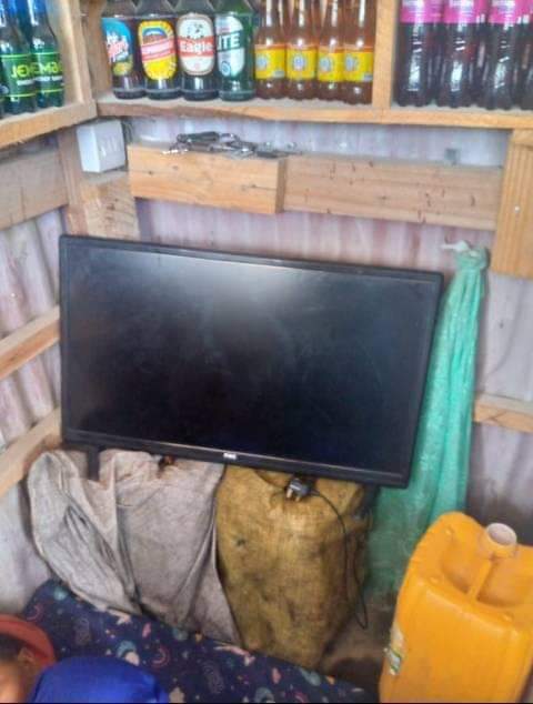 A picture of Tv nchi 32 Nataka laki 2 njoo na offa yako