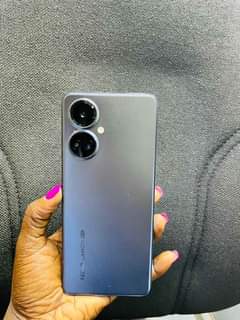 A picture of TECNO CAMON 19 PRO 680000 CALL WHATSAPP 0753531596 0783444414